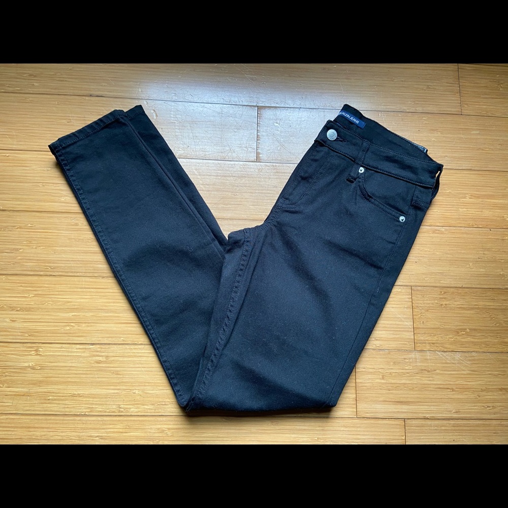 Calvin Klein 27x30 Skinny Ultra Moulant Jeans